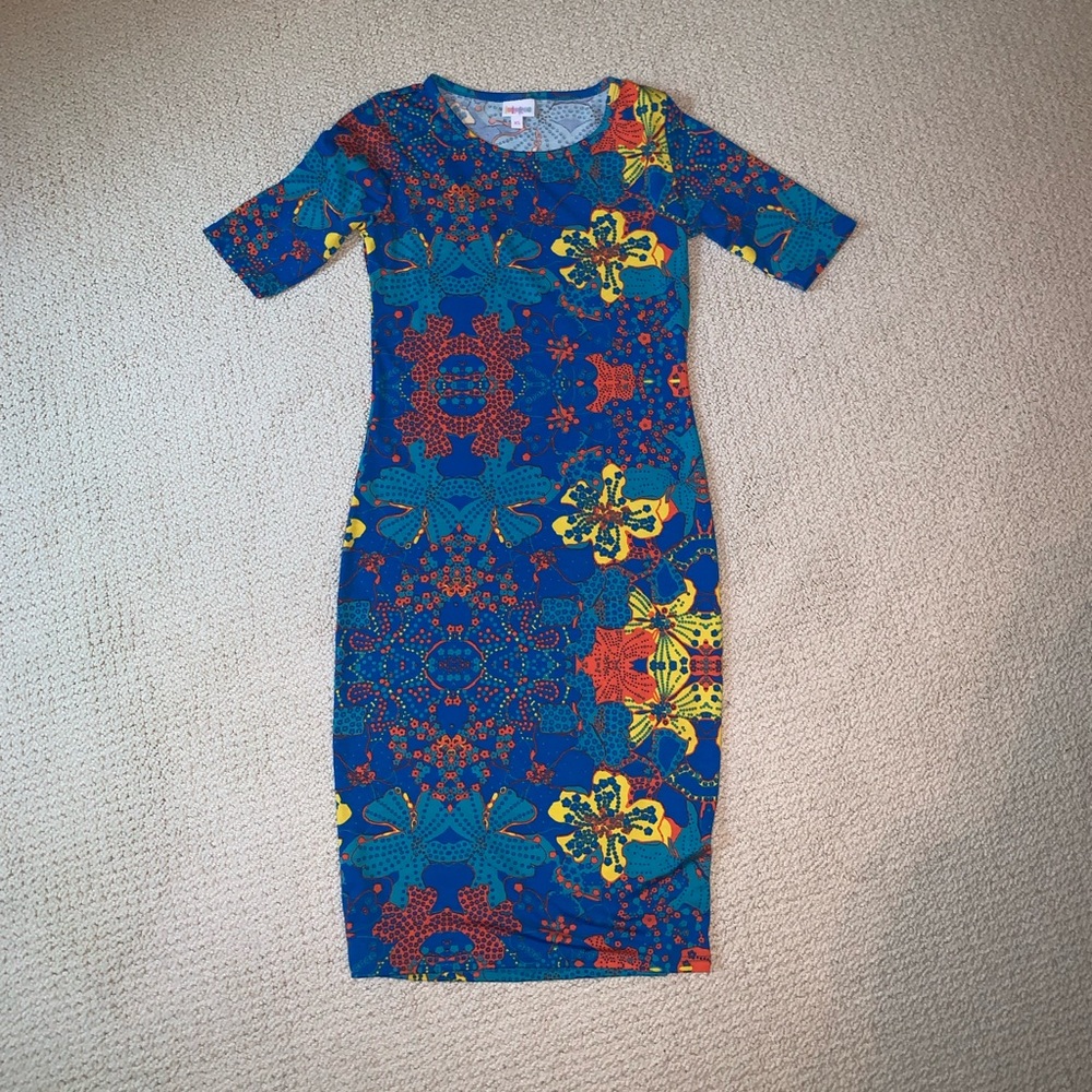 Lularoe Julia NWOT XS